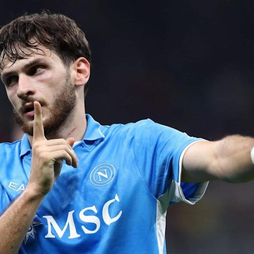 Kvaratskhelia ‘seals’ €70m switch amid Premier League hyperlinks Kvaratskhelia ‘seals’ €70m switch amid Premier League hyperlinks