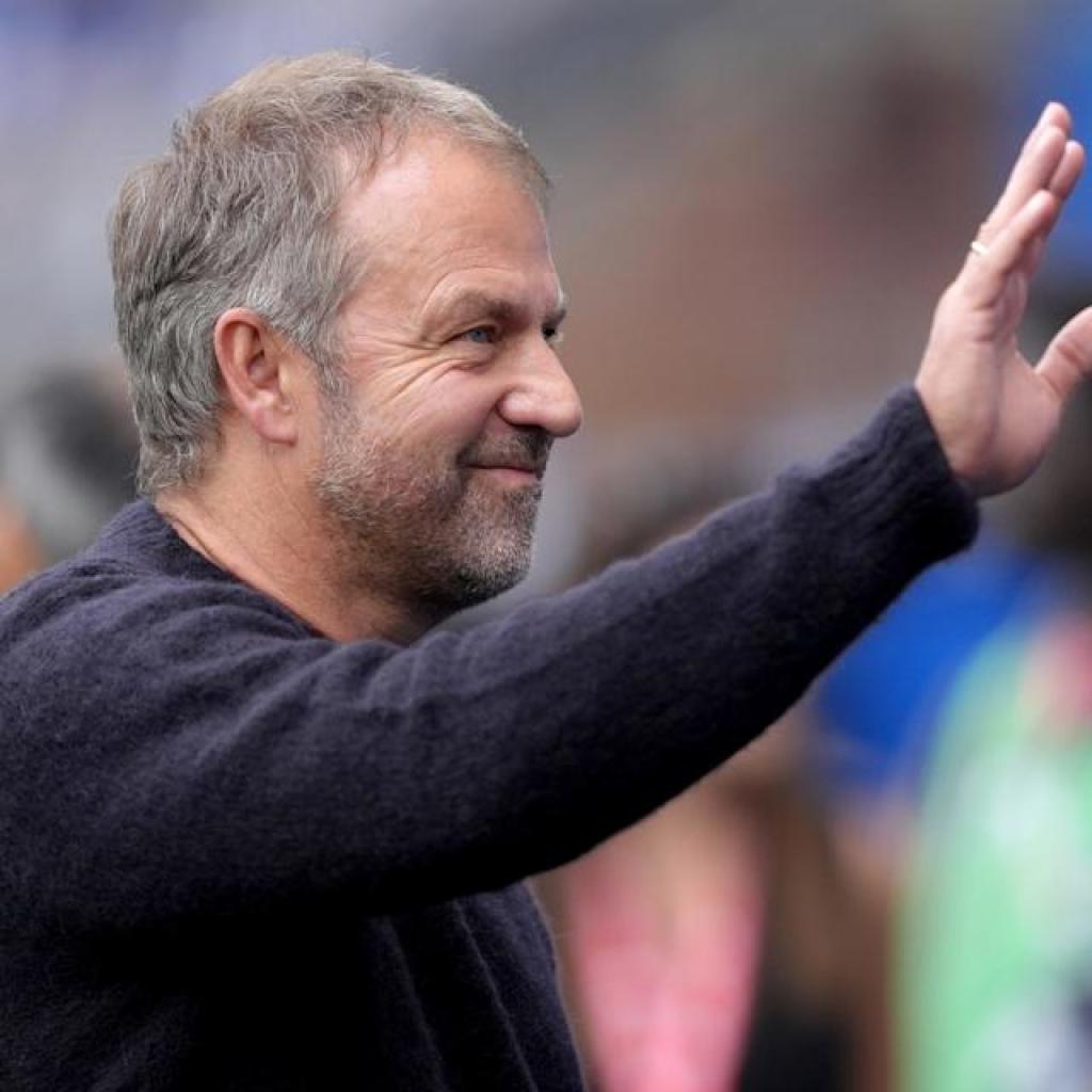 Official: Hansi Flick wins La Liga Coach of the Month award for October Official: Hansi Flick wins La Liga Coach of the Month award for October