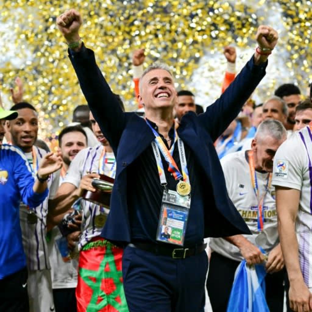 Crespo out as Al Ain coach, months after Champions League glory Crespo out as Al Ain coach, months after Champions League glory