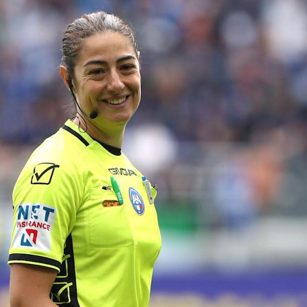 Referee Bailed Out By VAR In Eventful Inter Milan Vs Venezia Serie A Conflict Referee Bailed Out By VAR In Eventful Inter Milan Vs Venezia Serie A Conflict