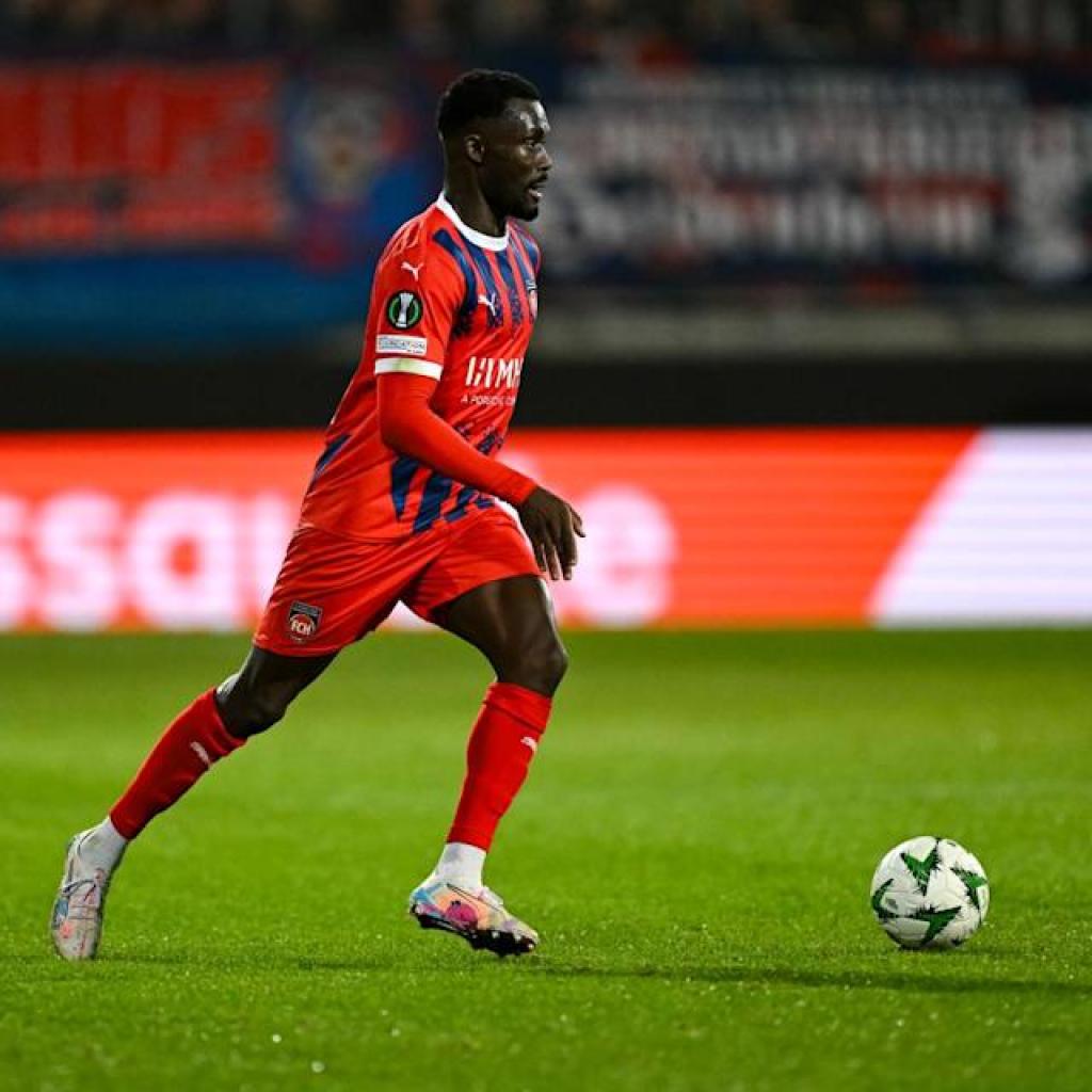 Conteh takes again Bundesliga pace report Conteh takes again Bundesliga pace report