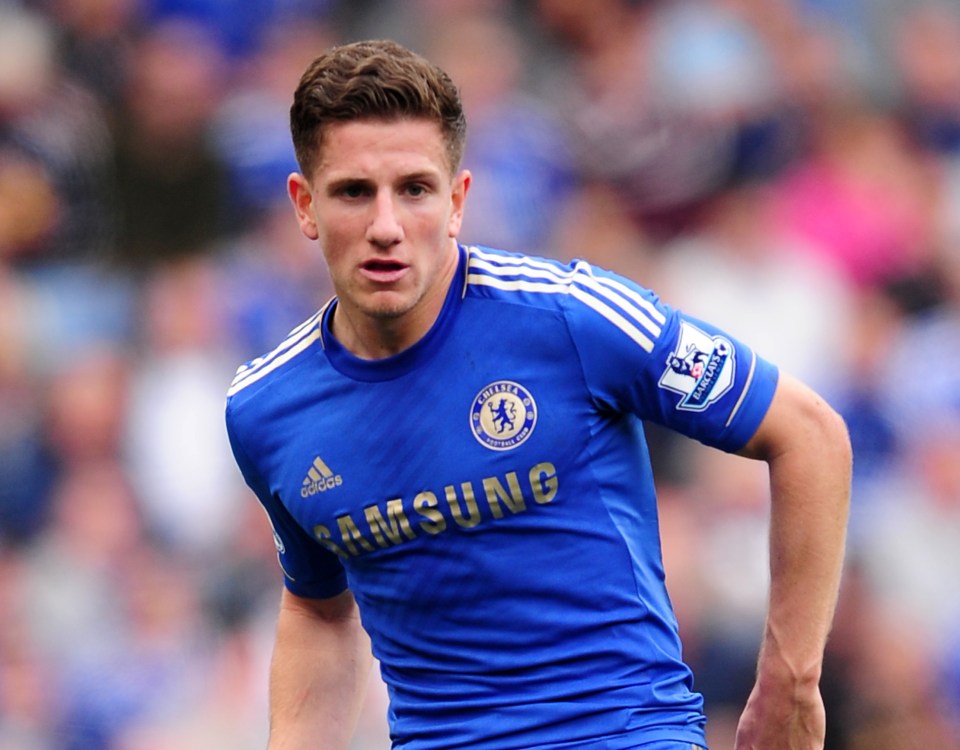 Ex-Chelsea star undergoes heart surgery after suffering complications Ex-Chelsea star undergoes heart surgery after suffering complications