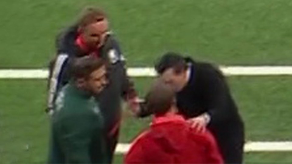 Emery 'fuming' after bizarre admin error leads to wrong Villa star being subbed Emery 'fuming' after bizarre admin error leads to wrong Villa star being subbed