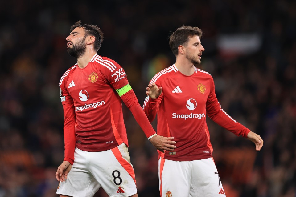 Jadon Sancho already has more assists in 170 minutes than seven Man Utd stars Jadon Sancho already has more assists in 170 minutes than seven Man Utd stars