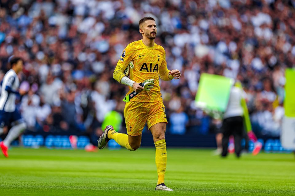 Average time every Prem team takes over goal-kicks with hint of genius tactic Average time every Prem team takes over goal-kicks with hint of genius tactic