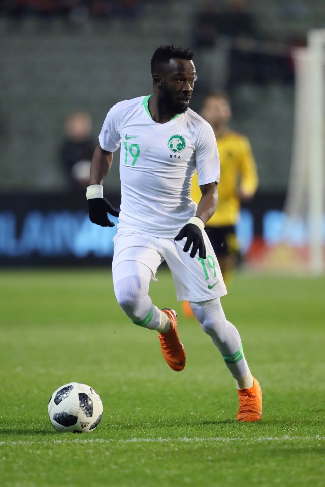 International footballer rushed to hospital and after falling from balcony International footballer rushed to hospital and after falling from balcony