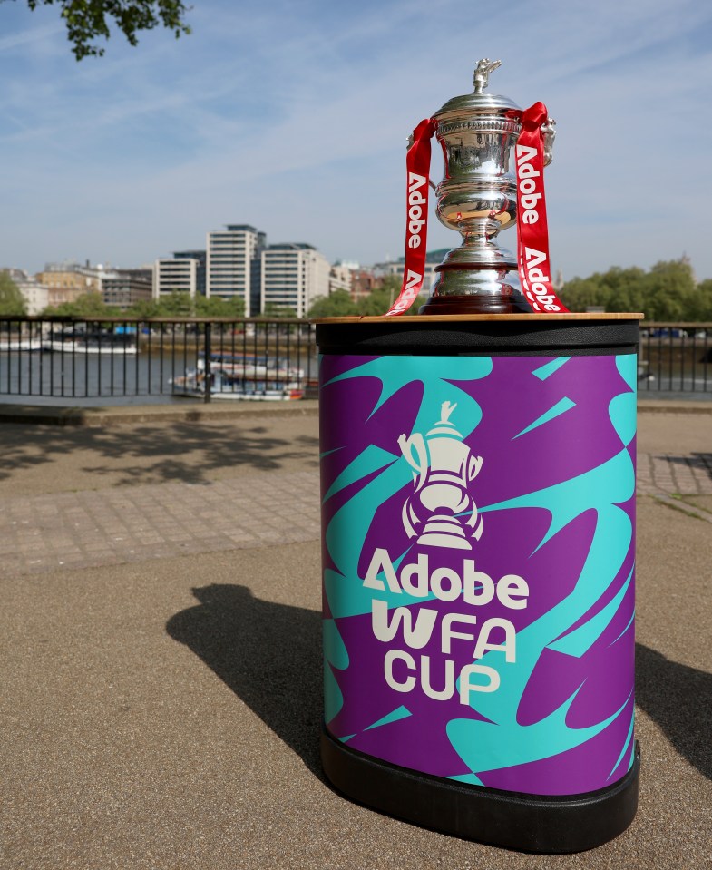 FA Cup tie abandoned as goalkeeper rushed to hospital after medical emergency FA Cup tie abandoned as goalkeeper rushed to hospital after medical emergency