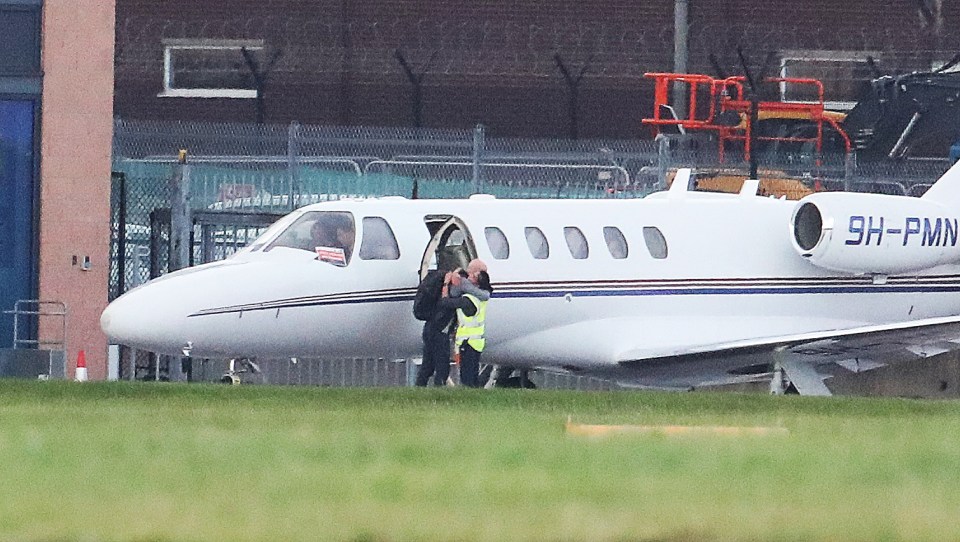 'Ruined' Ten Hag 'jets home without wife and kids to be consoled by parents' 'Ruined' Ten Hag 'jets home without wife and kids to be consoled by parents'