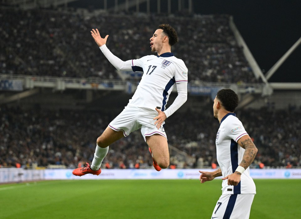 Ratings: Madueke and Jones steal show to give Tuchel huge selection headache Ratings: Madueke and Jones steal show to give Tuchel huge selection headache