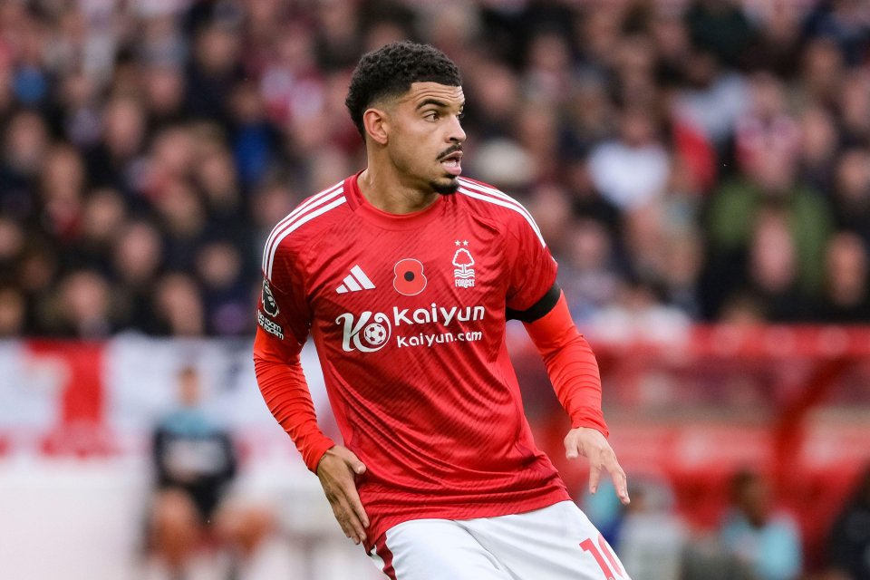 Premier League LIVE SCORES: Latest updates from around the grounds Premier League LIVE SCORES: Latest updates from around the grounds
