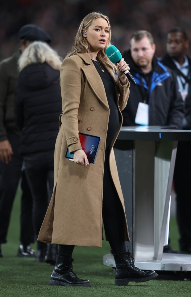 Laura Woods shows off baby bump as she presents England clash at Wembley Laura Woods shows off baby bump as she presents England clash at Wembley