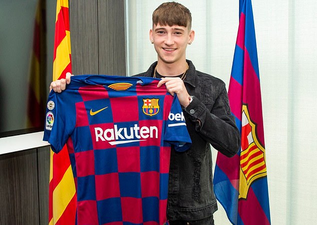 How ex- Barcelona starlet Barry rebuilt his career to be League One top scorer How ex- Barcelona starlet Barry rebuilt his career to be League One top scorer
