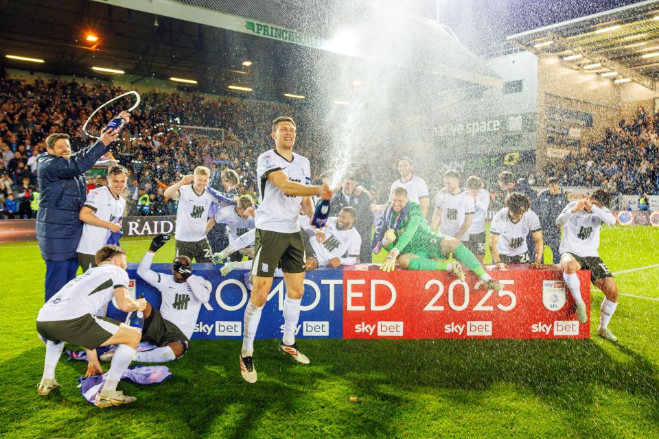 'We're massive' say fans as EFL club’s season to be on new Amazon Prime doc 'We're massive' say fans as EFL club’s season to be on new Amazon Prime doc