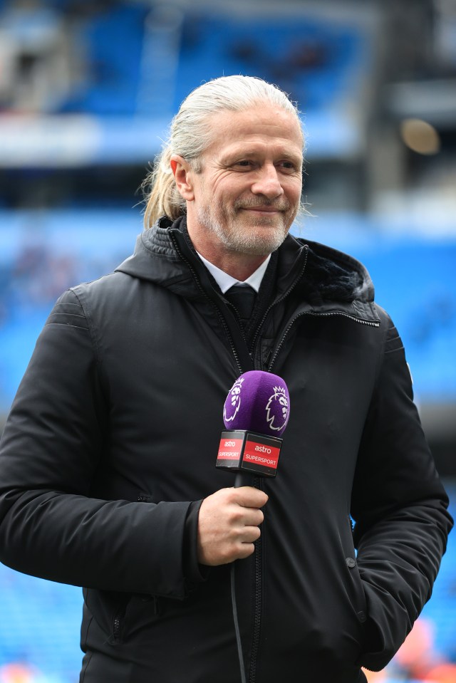 I suffered sick chants like Foden – Man Utd must ban yobs who sang about his mum I suffered sick chants like Foden – Man Utd must ban yobs who sang about his mum