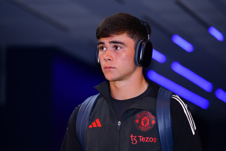 Amorim to hand Man Utd star, 18, full debut in reshuffle after dropping Onana Amorim to hand Man Utd star, 18, full debut in reshuffle after dropping Onana