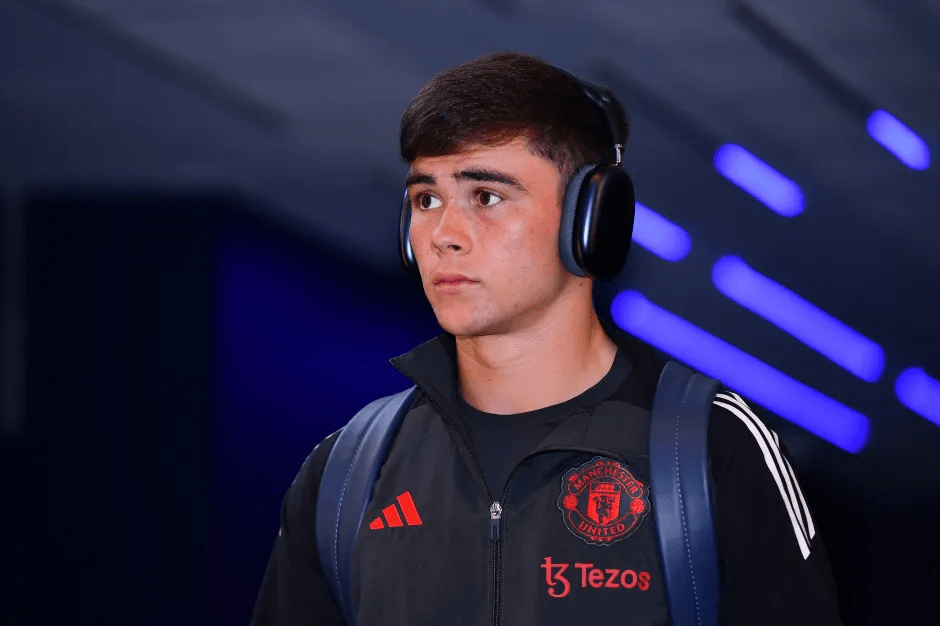 Newcastle vs Man Utd LIVE SCORE: United face Toon in tough Prem test Newcastle vs Man Utd LIVE SCORE: United face Toon in tough Prem test