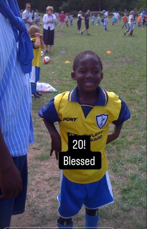 Man Utd fans baffled as Kobbie Mainoo posts throwback pic in rival club's shirt Man Utd fans baffled as Kobbie Mainoo posts throwback pic in rival club's shirt