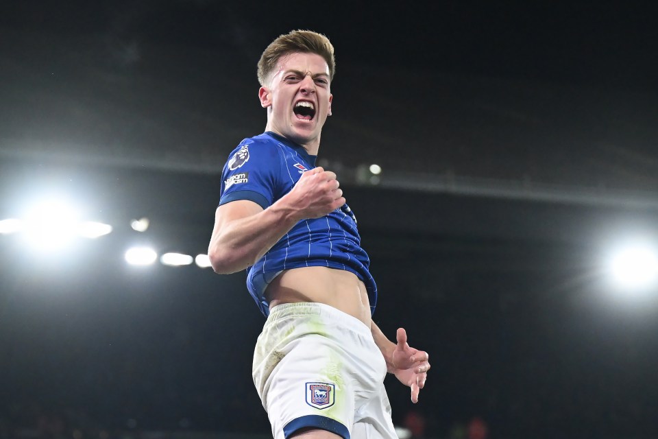 Man Utd ‘want £92.5m double swoop for Cunha and Delap in first summer window' Man Utd ‘want £92.5m double swoop for Cunha and Delap in first summer window'
