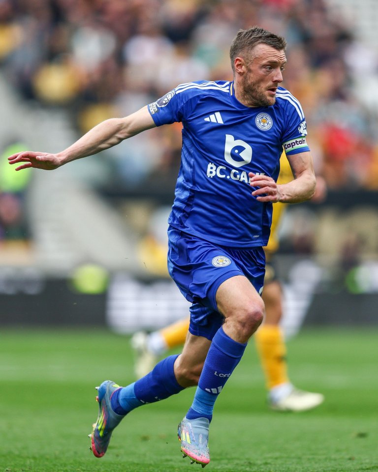 Jamie Vardy 'plotting shock Premier League transfer' after Leicester exit Jamie Vardy 'plotting shock Premier League transfer' after Leicester exit