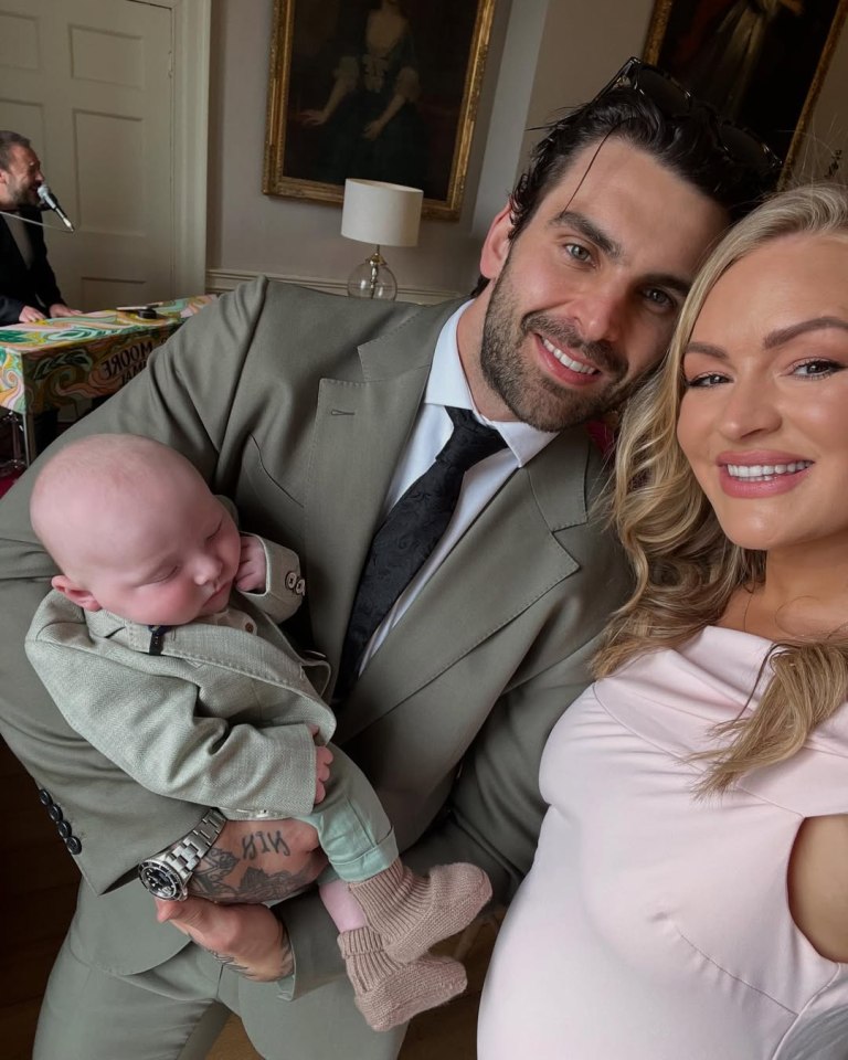 Laura Woods announces shock TV return as she watches Arsenal vs PSG with baby Laura Woods announces shock TV return as she watches Arsenal vs PSG with baby