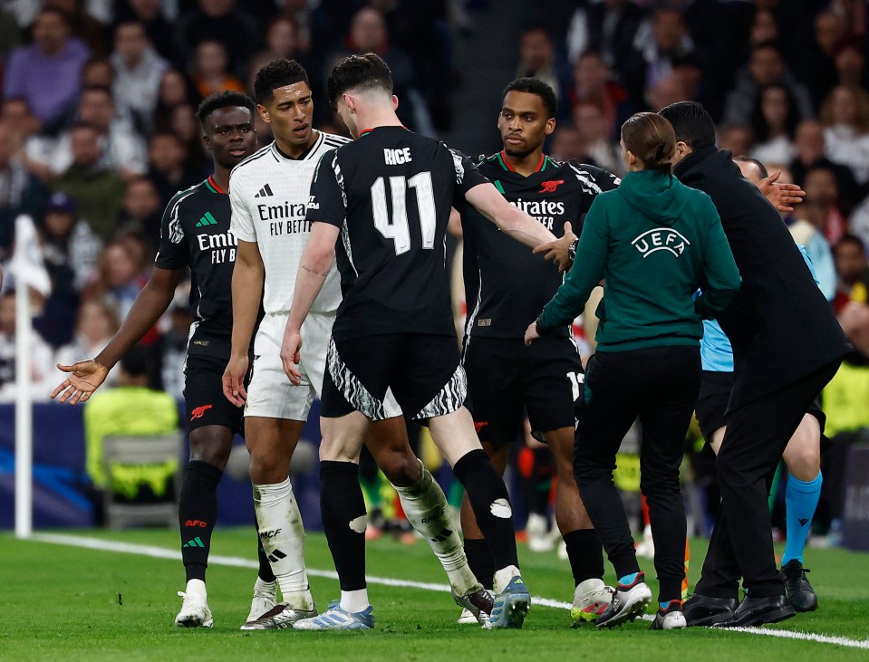 Jude Bellingham squares up to Declan Rice as tempers risk boiling over Jude Bellingham squares up to Declan Rice as tempers risk boiling over
