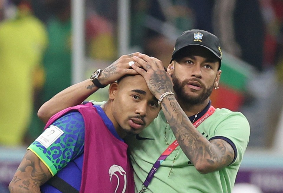 Neymar trolls Gabriel Jesus over Arsenal star's 'weird' birthday cake Neymar trolls Gabriel Jesus over Arsenal star's 'weird' birthday cake