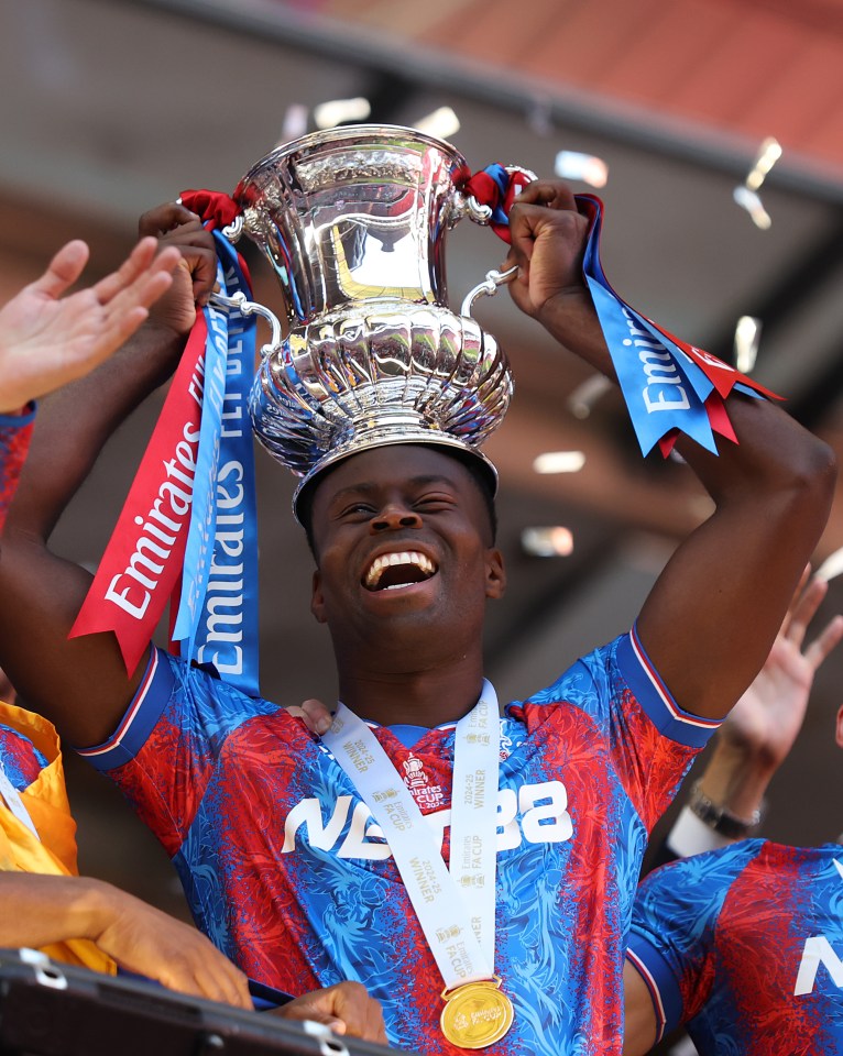Crystal Palace risk being gutted by Big Six after FA Cup fairtytale Crystal Palace risk being gutted by Big Six after FA Cup fairtytale