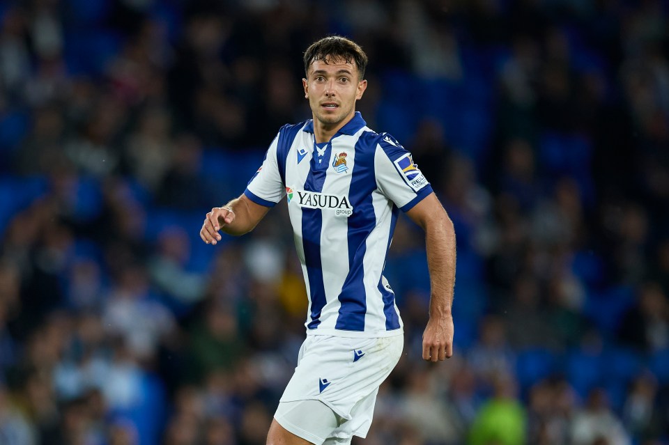 Arsenal files: Gunners ready to blow rivals out of the water in transfer market Arsenal files: Gunners ready to blow rivals out of the water in transfer market