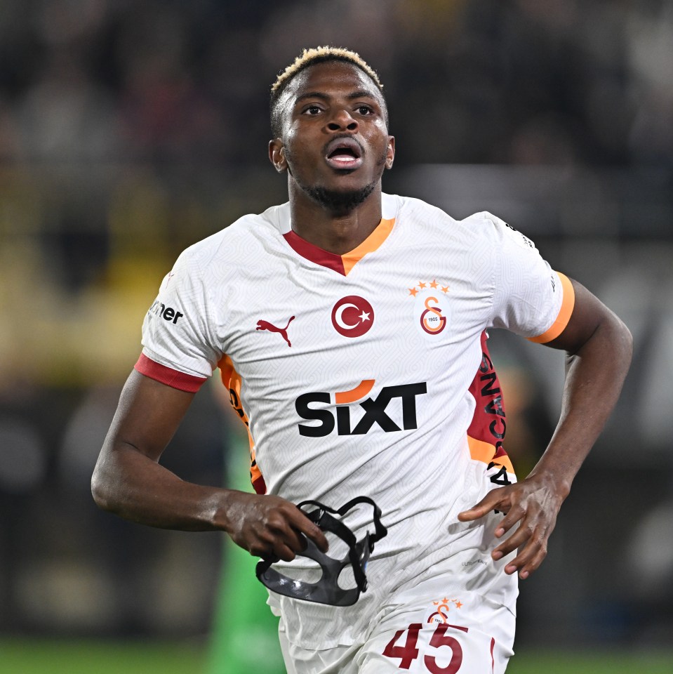Man Utd transfer guru 'flies to Naples for talks over shock Rasmus Hojlund swap' Man Utd transfer guru 'flies to Naples for talks over shock Rasmus Hojlund swap'