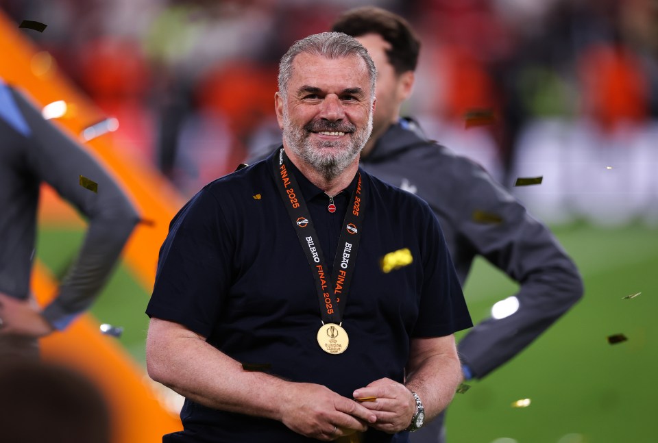 Tottenham stars' bonus for winning Europa League revealed Tottenham stars' bonus for winning Europa League revealed
