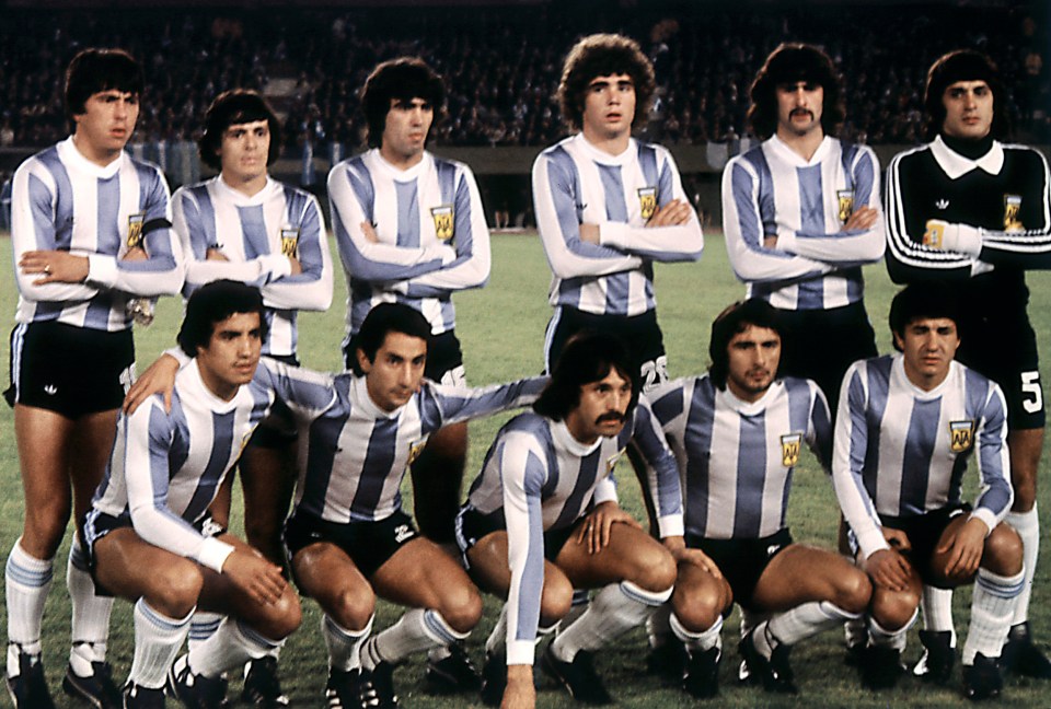 Tributes pour in as World Cup winner dies aged 77 two weeks after team-mate Tributes pour in as World Cup winner dies aged 77 two weeks after team-mate