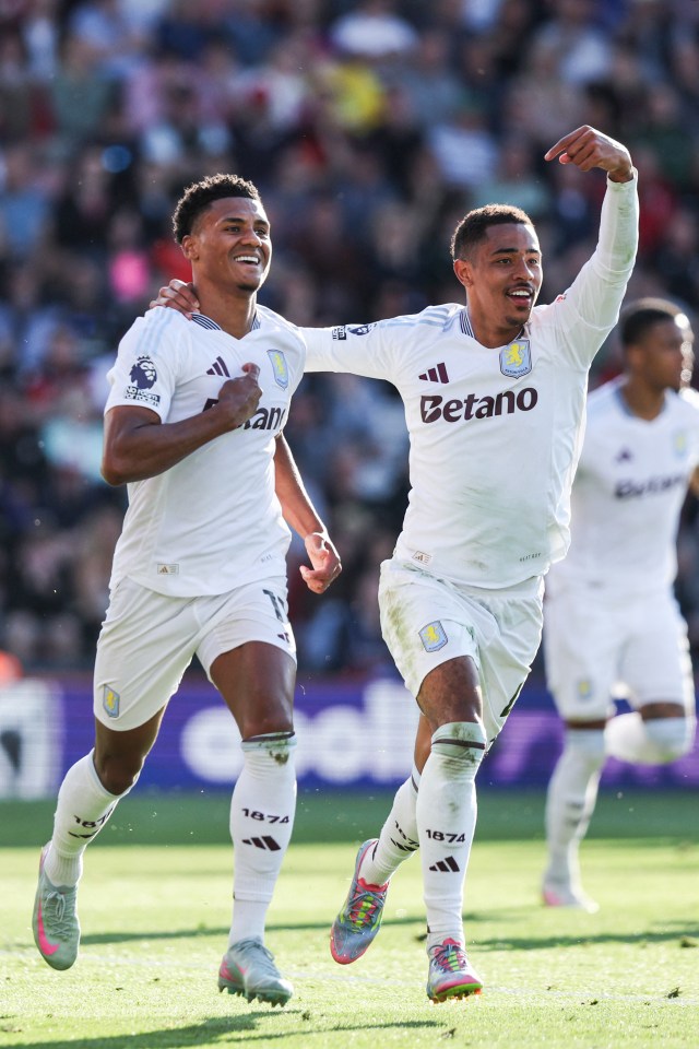 Watkins' record-breaking goal pulls Emery's side back in Champions League race Watkins' record-breaking goal pulls Emery's side back in Champions League race