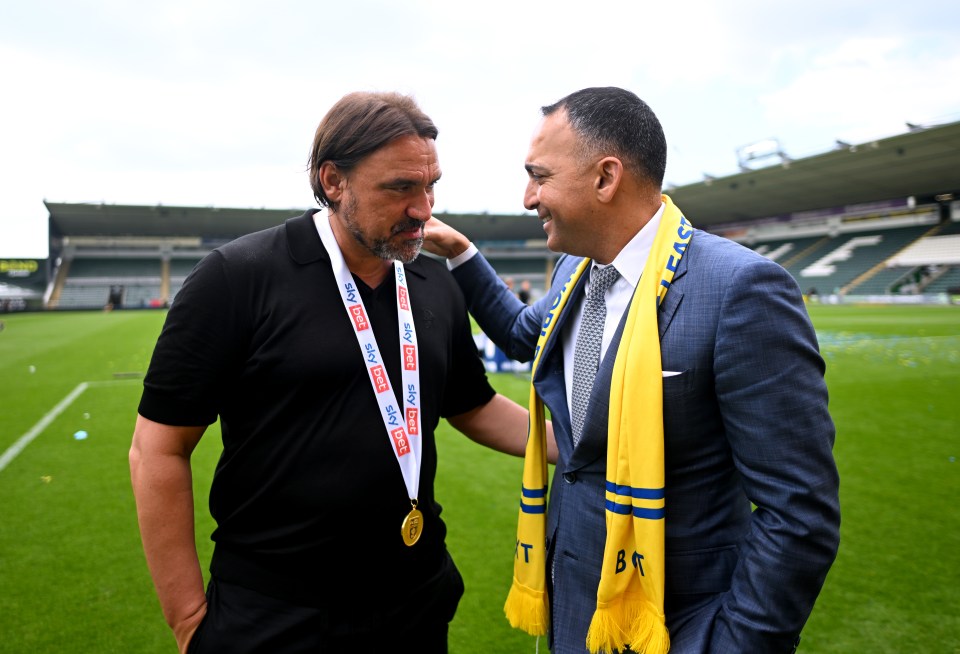 Leeds United legend sends fan warning along with message to owners over Farke Leeds United legend sends fan warning along with message to owners over Farke