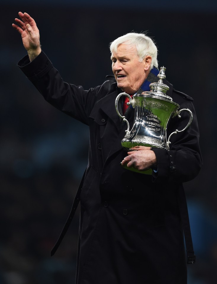 Aston Villa legend dies aged 91 as tributes pour in for 1957 FA Cup-winning star Aston Villa legend dies aged 91 as tributes pour in for 1957 FA Cup-winning star
