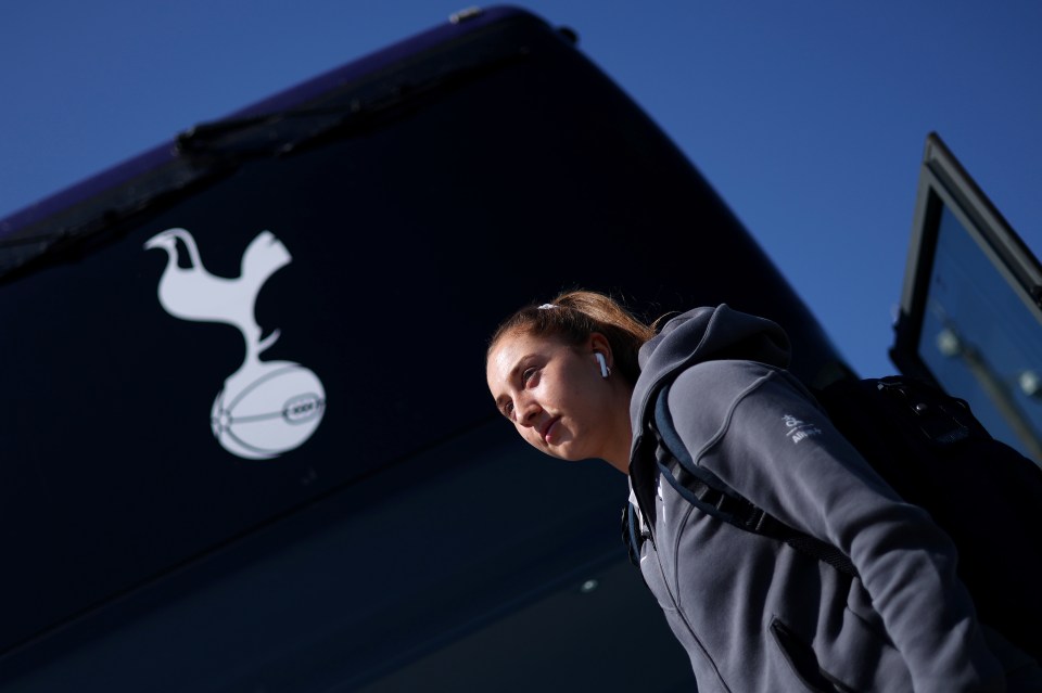 England ace Ella Morris left ‘devastated’ by knee injury sustained before Euros England ace Ella Morris left ‘devastated’ by knee injury sustained before Euros