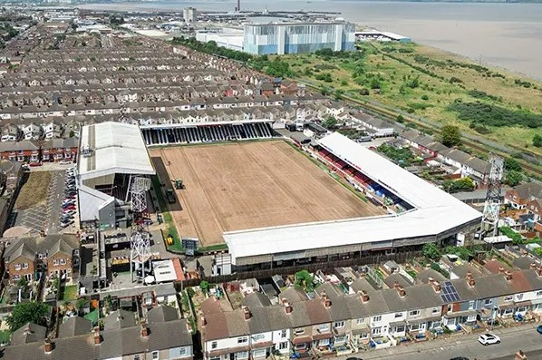 EFL stadium unrecognisable as pitch ripped up and fans spot where turf is dumped EFL stadium unrecognisable as pitch ripped up and fans spot where turf is dumped