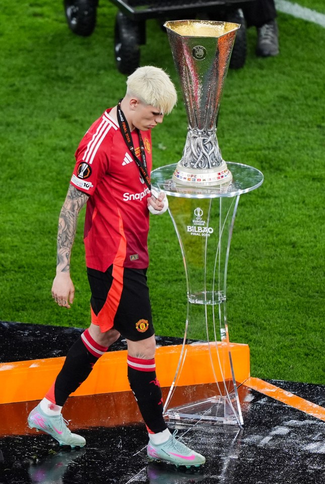 Man Utd's end-of-season barbecue to go ahead despite Europa League final defeat Man Utd's end-of-season barbecue to go ahead despite Europa League final defeat