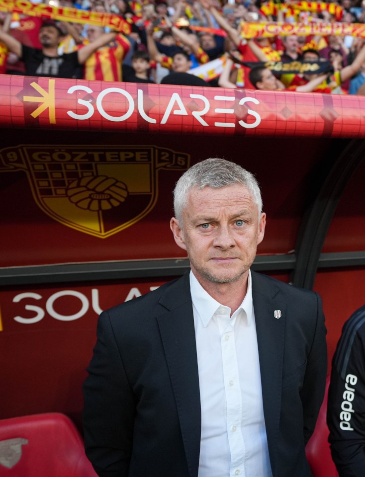 Jose and Solskjaer reignite feud after Portuguese questioned rival's dad skills Jose and Solskjaer reignite feud after Portuguese questioned rival's dad skills