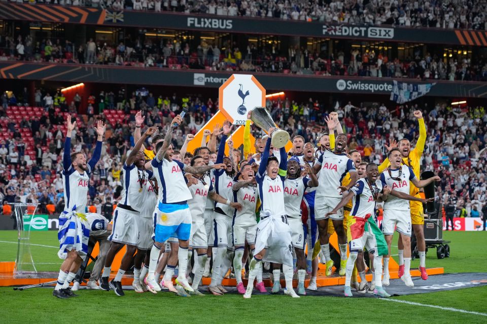 Spurs fans miss Europa League parade as they endure mad journey back to the UK Spurs fans miss Europa League parade as they endure mad journey back to the UK