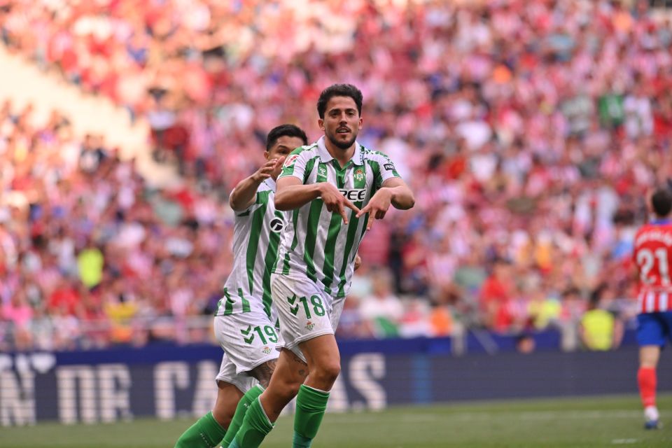 Enzo Maresca fuming at Conference League final opponents' unfair advantage Enzo Maresca fuming at Conference League final opponents' unfair advantage