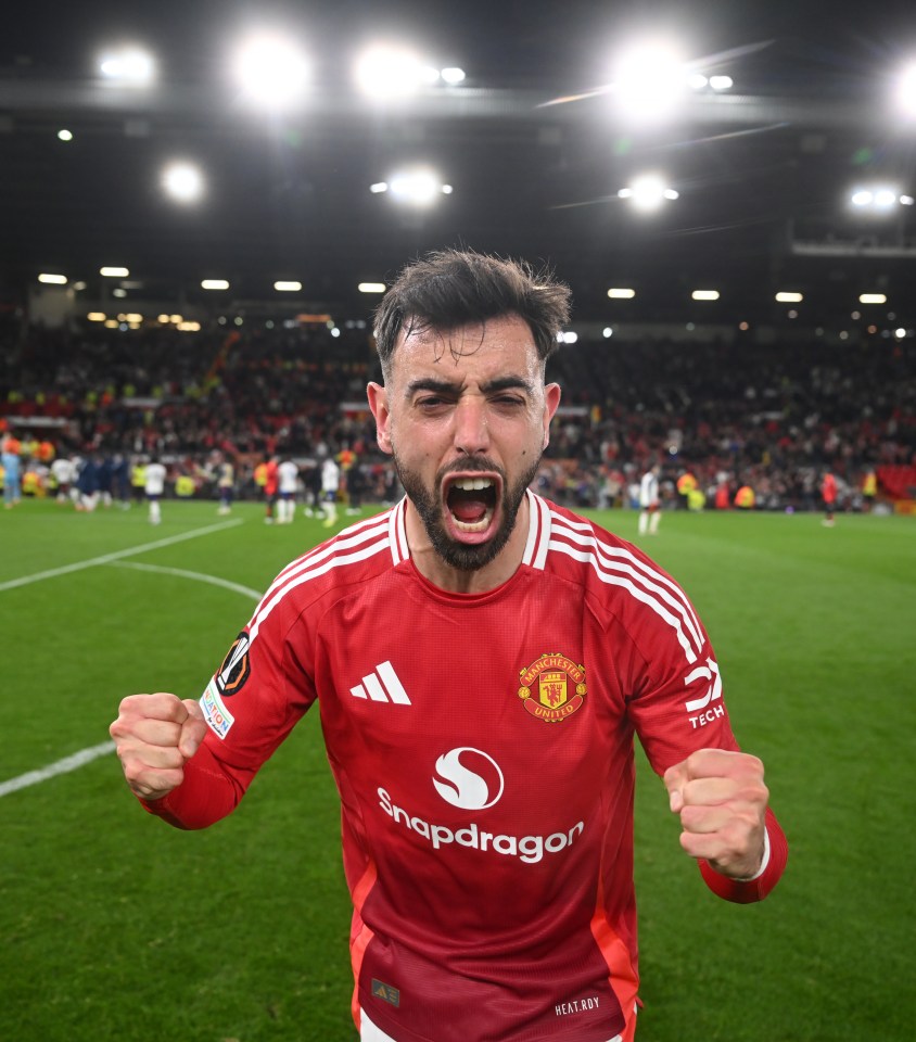 Bruno told to decide Man Utd future in days as Al-Hilal offer £700,000-a-week Bruno told to decide Man Utd future in days as Al-Hilal offer £700,000-a-week