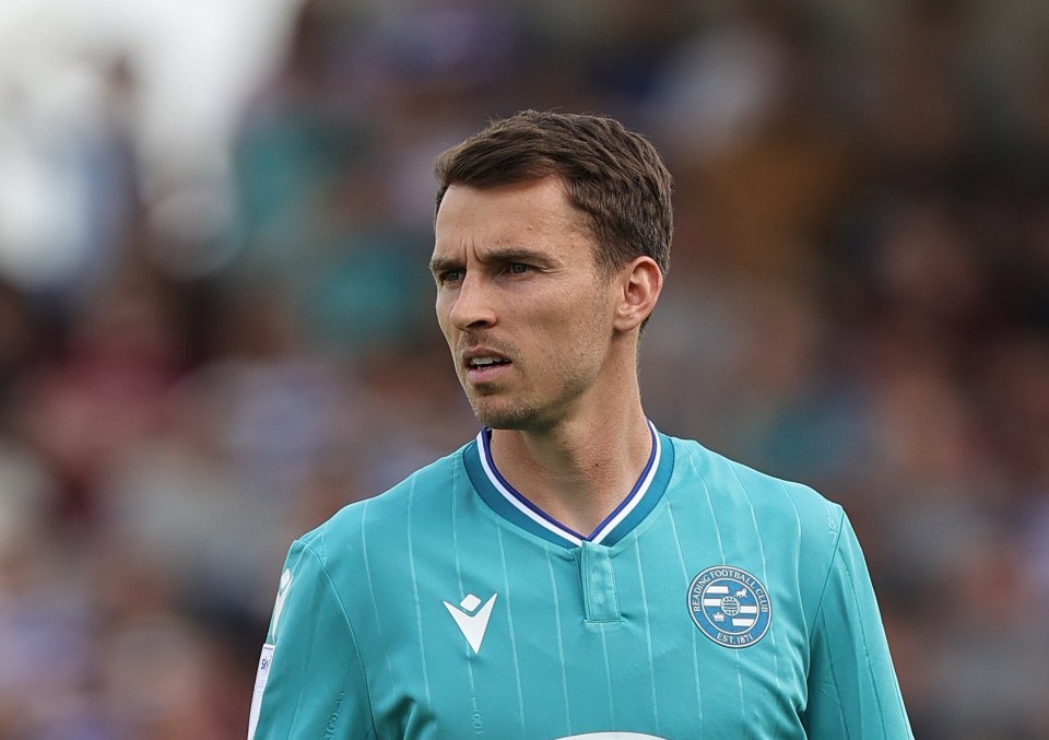 Reading release two former Tottenham stars as rebuild begins after takeover Reading release two former Tottenham stars as rebuild begins after takeover