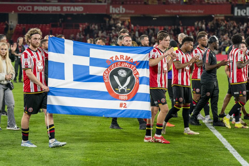 Sheffield United pay incredible tribute to George Baldock during play-off clash Sheffield United pay incredible tribute to George Baldock during play-off clash