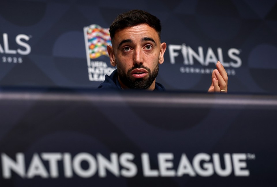 England star Ivan Toney hits back at Bruno Fernandes with blunt reply England star Ivan Toney hits back at Bruno Fernandes with blunt reply