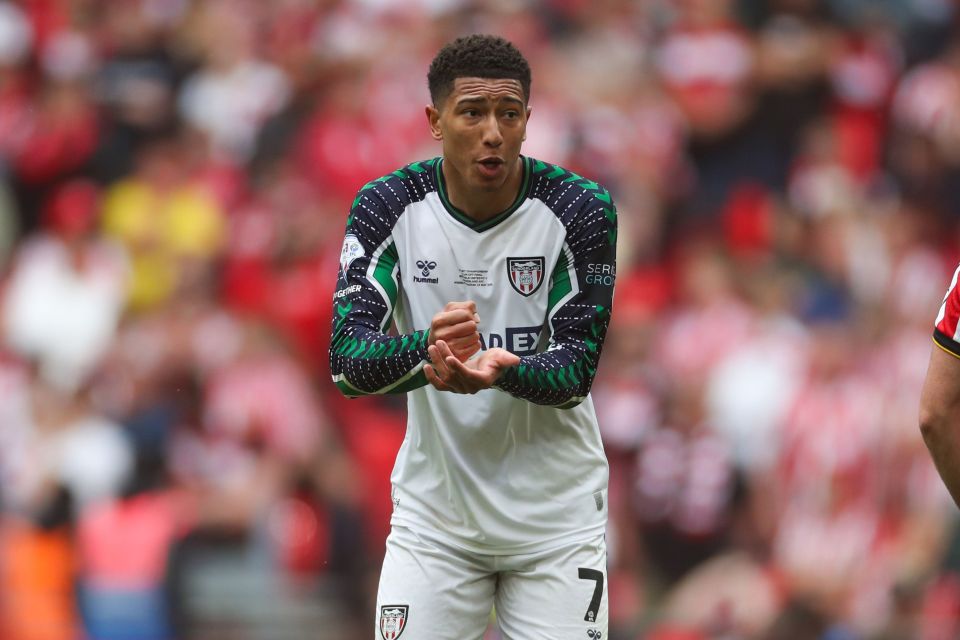 Sunderland line up Man City star, 19, to replace Jobe Bellingham Sunderland line up Man City star, 19, to replace Jobe Bellingham