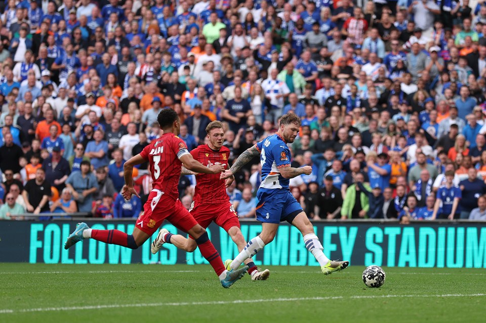 Former Prem side back in EFL after scoring twice in two minutes in dramatic game Former Prem side back in EFL after scoring twice in two minutes in dramatic game