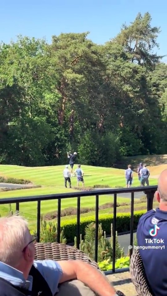 Peter Crouch begs 'don't share it' as fan catches absolutely TERRIBLE golf shot Peter Crouch begs 'don't share it' as fan catches absolutely TERRIBLE golf shot