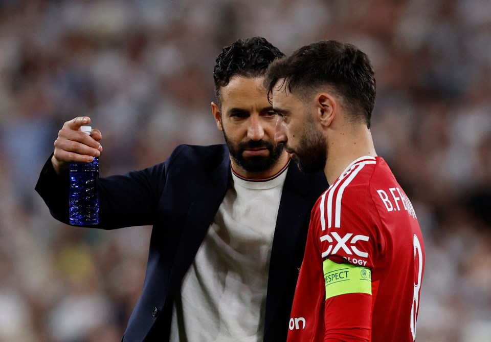 Man Utd star Bruno Fernandes breaks silence on £200m Al-Hilal transfer snub Man Utd star Bruno Fernandes breaks silence on £200m Al-Hilal transfer snub