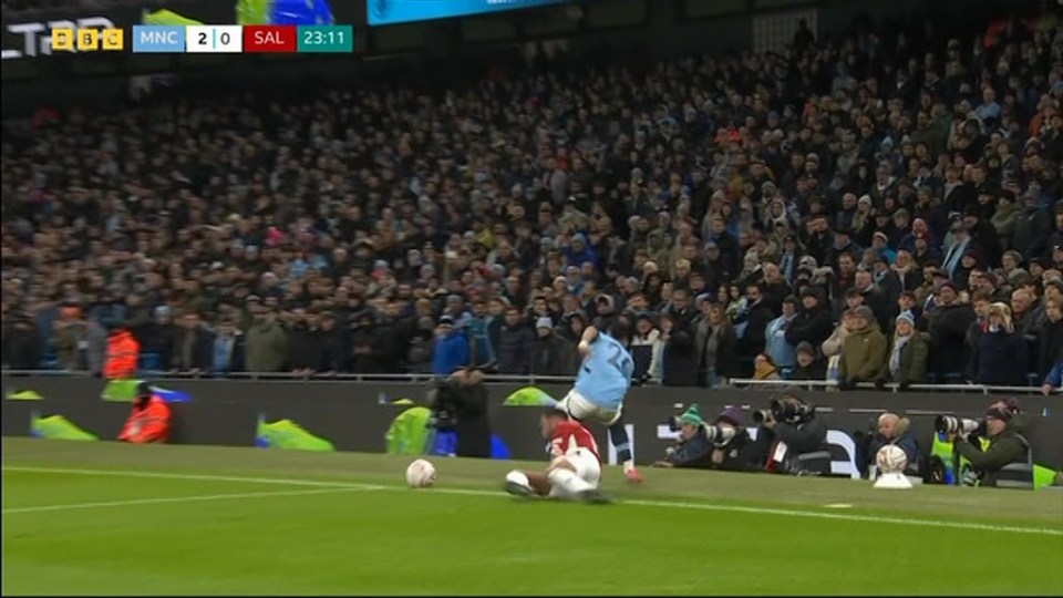 'I'm crying, bro disappeared' say fans as Savinho takes tumble into ad boards 'I'm crying, bro disappeared' say fans as Savinho takes tumble into ad boards