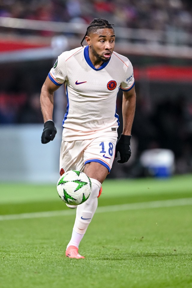 Chelsea 'in talks to sign Dortmund star Karim Adeyemi' despite summer snubbing Chelsea 'in talks to sign Dortmund star Karim Adeyemi' despite summer snubbing
